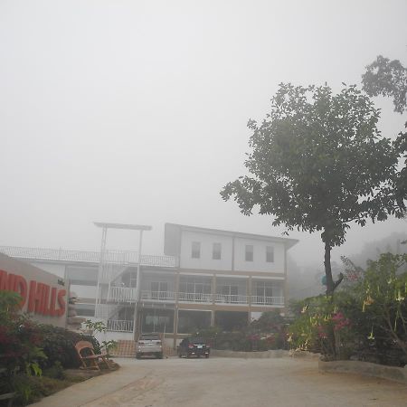 Hotel Wind Hills Nakhonratchasima Zewnętrze zdjęcie